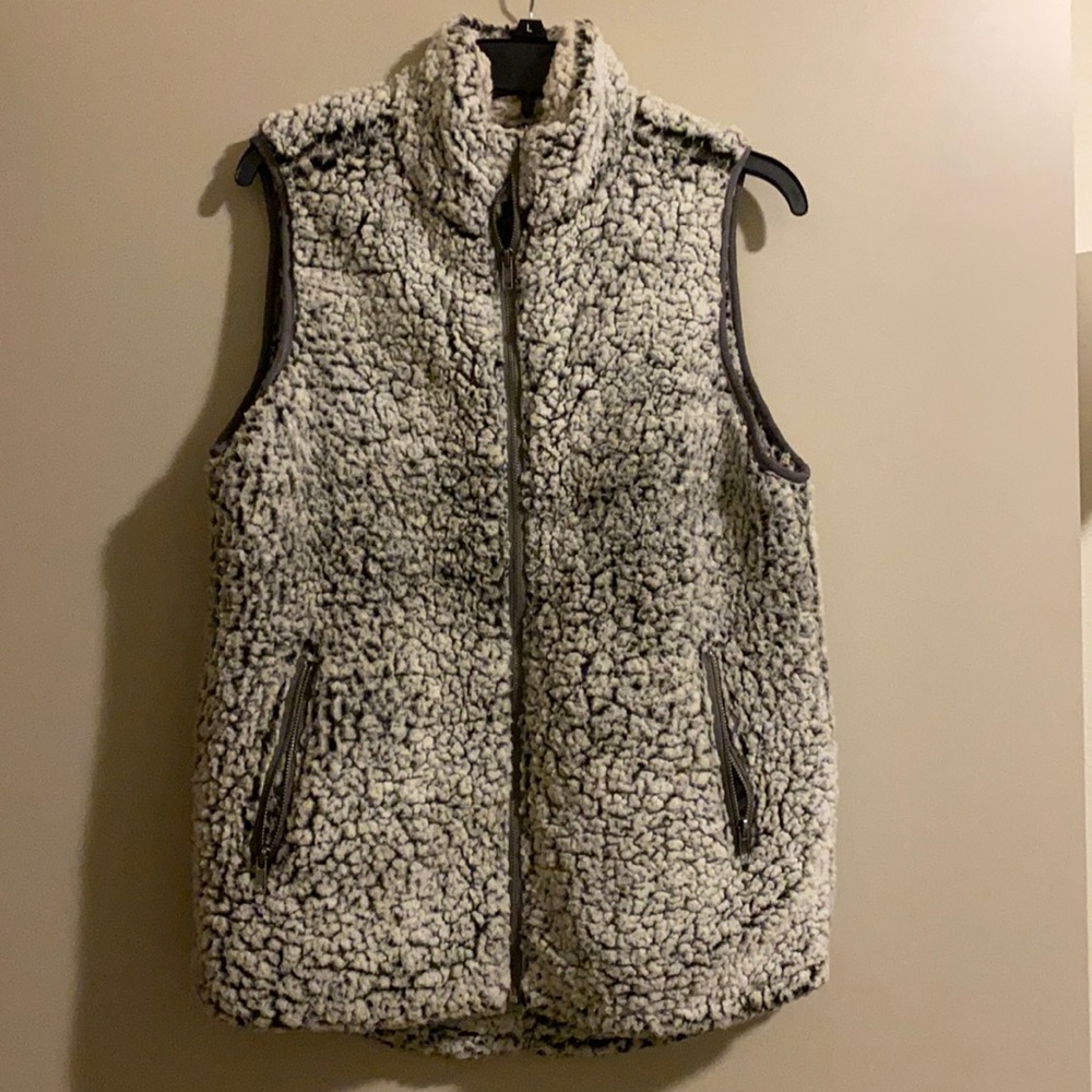 Thread & Supply Sherpa Vest